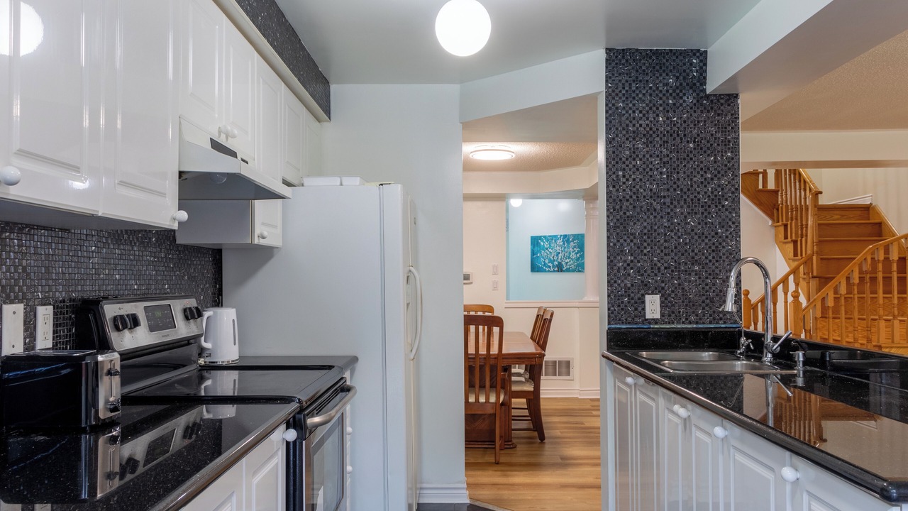 Photo of Kitchen in Meadowvale Village