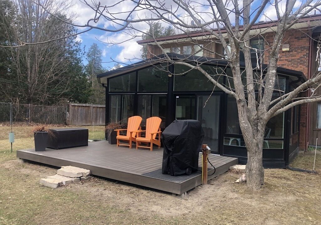 Photo of Patio Balcony in McNab/Braeside
