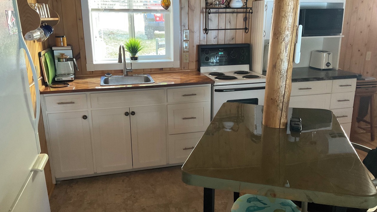 Photo of Kitchen in Manitoulin District