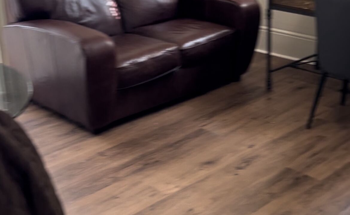 Photo of Livingroom in Inner Harbour