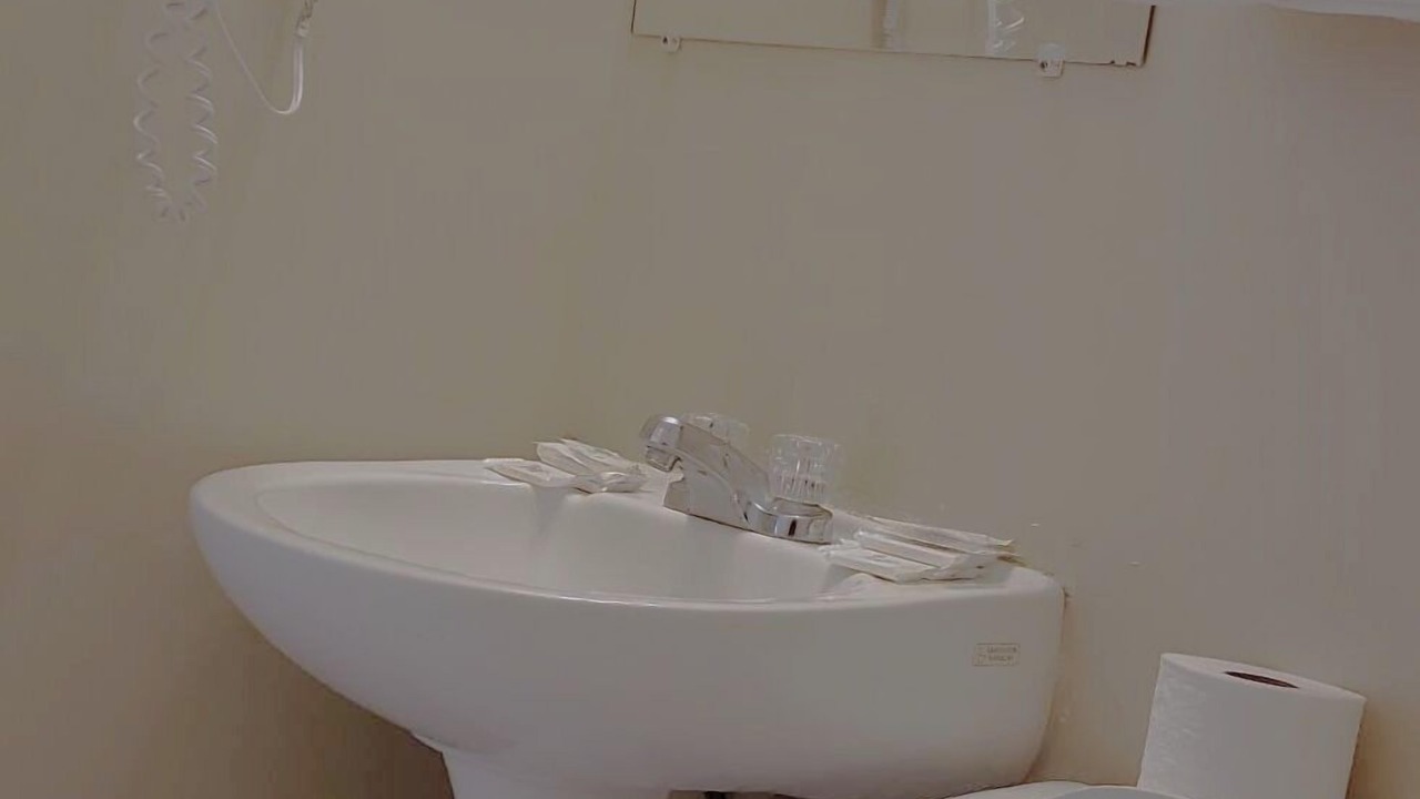 Photo of Bathroom in Niagara Falls