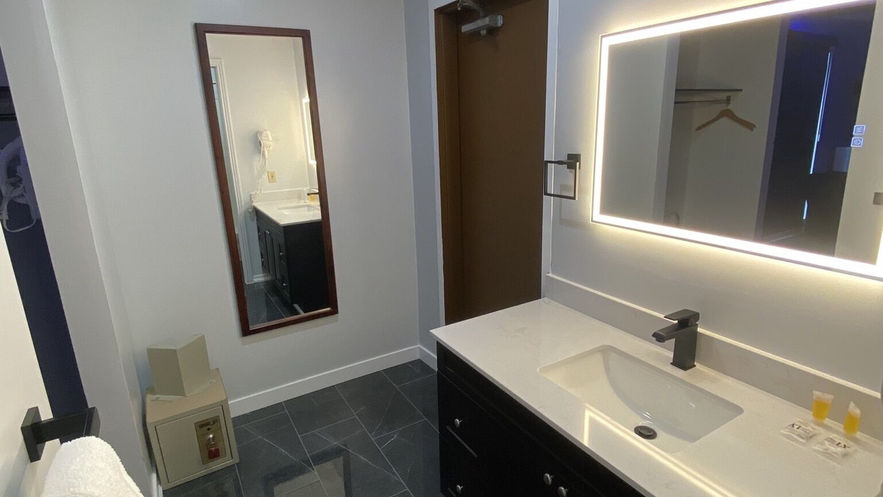 Photo of Bathroom in Algoma District