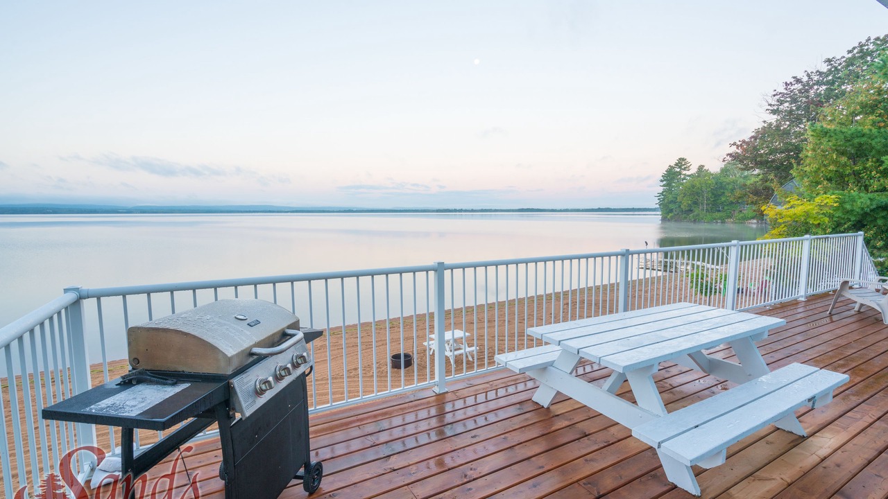 Photo of Livingroom in Golden Lake