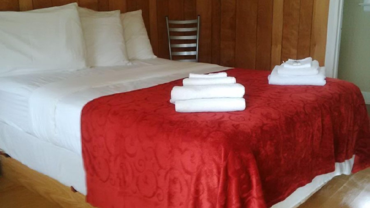 Photo of Bedroom in Niagara Falls
