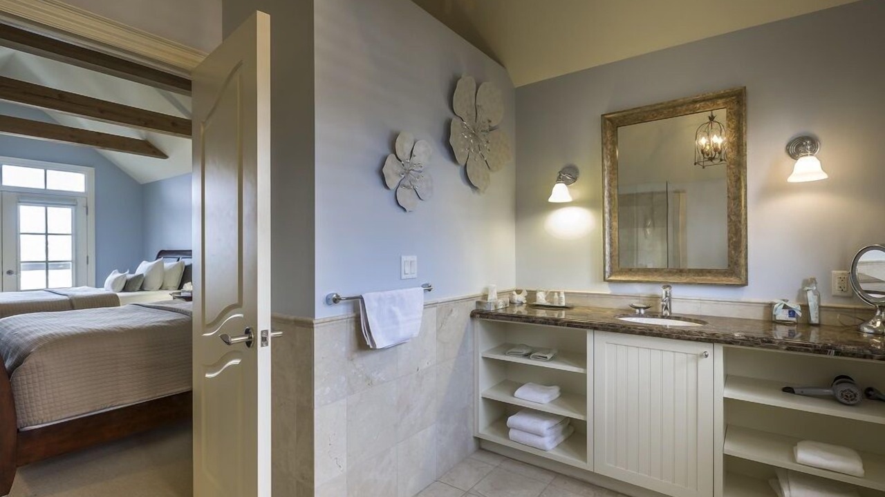 Photo of Bathroom in Port Severn