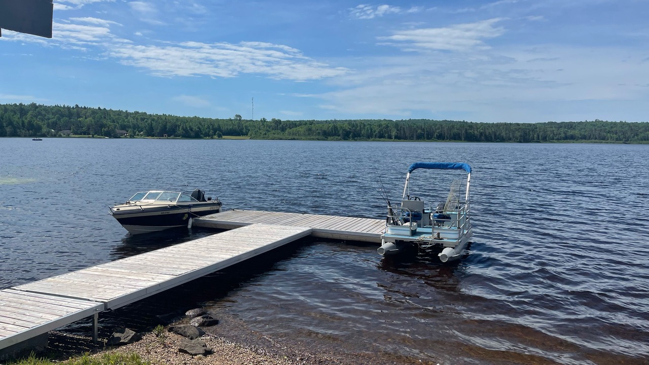 Photo of Outdoor in Papineau-Cameron