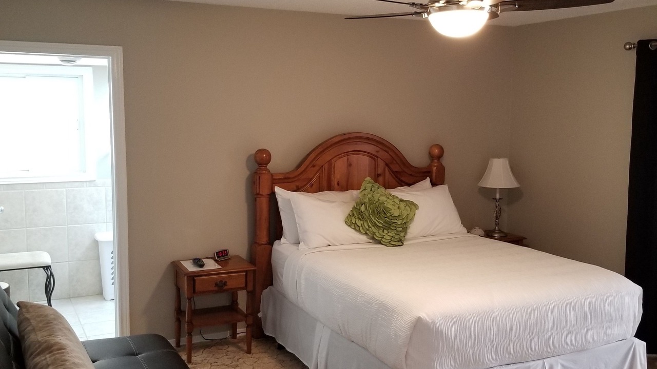 Photo of Bedroom in Port Franks