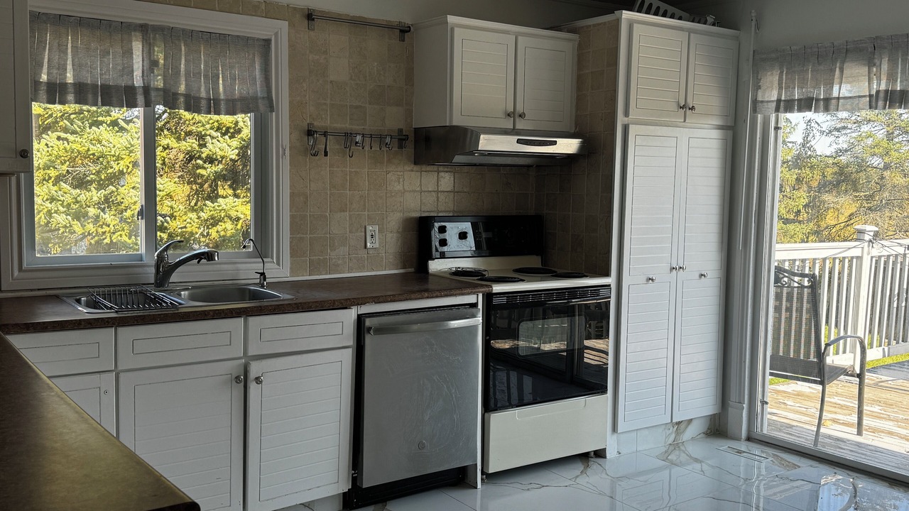 Photo of Kitchen in King