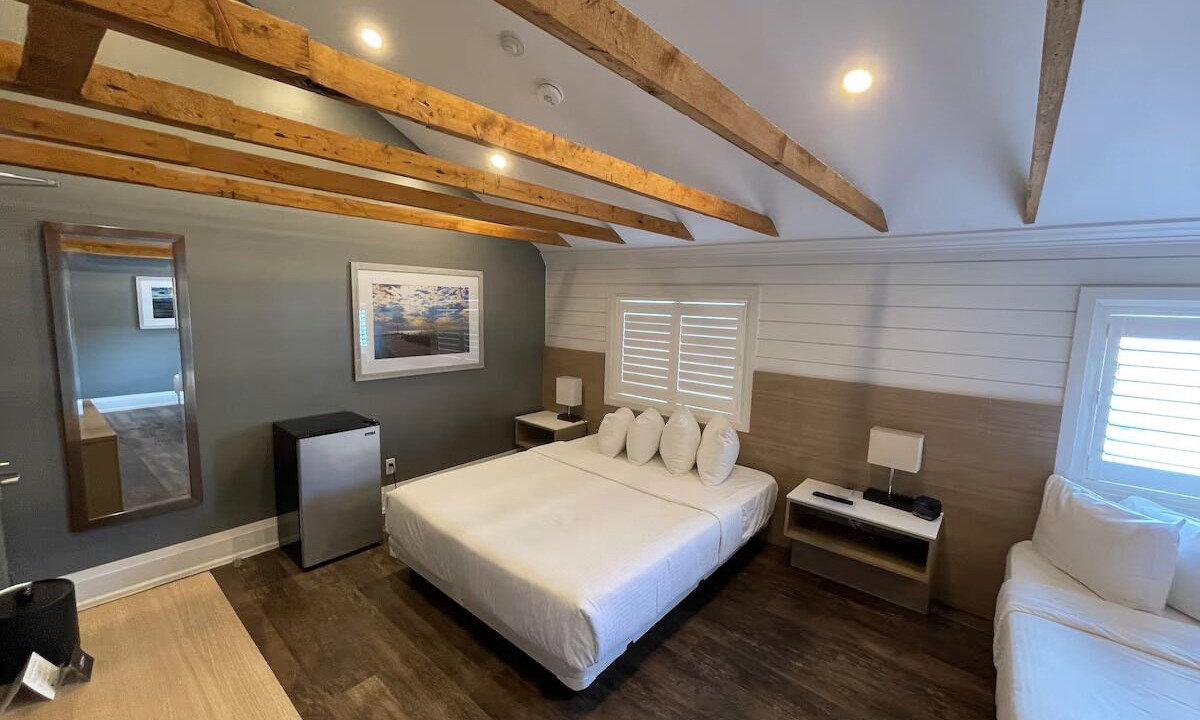 Photo of Bedroom in Grand Bend