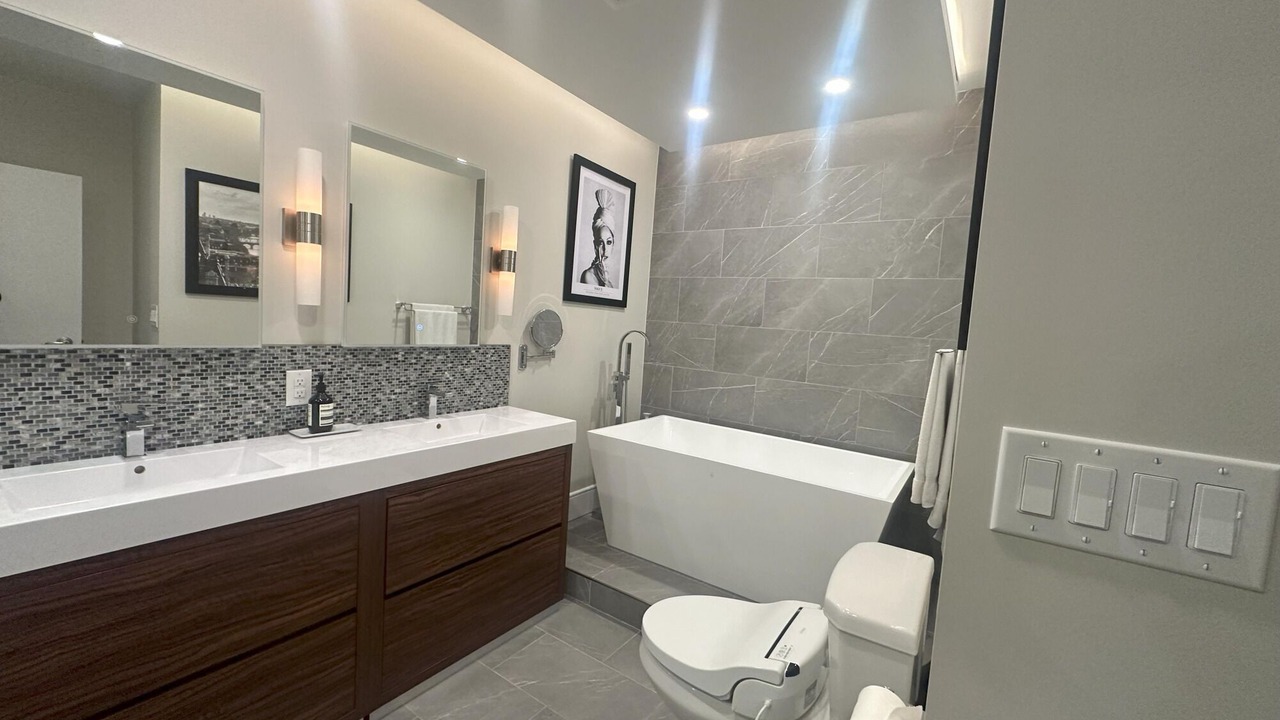Photo of Bathroom in Midtown Toronto