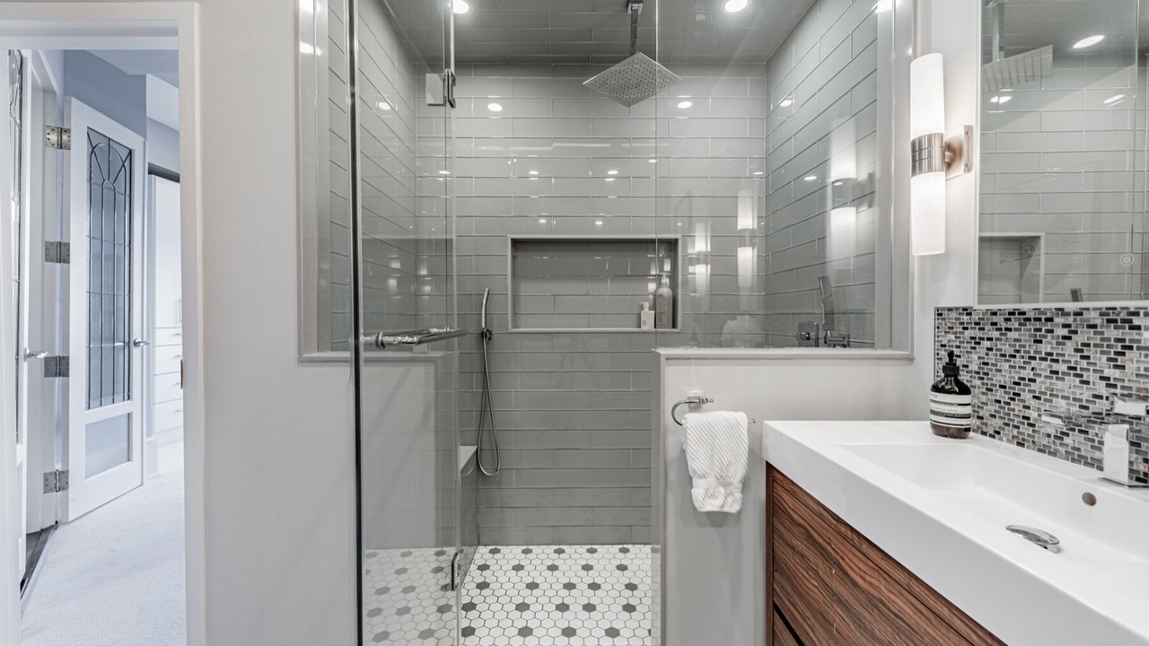 Photo of Bathroom in Midtown Toronto