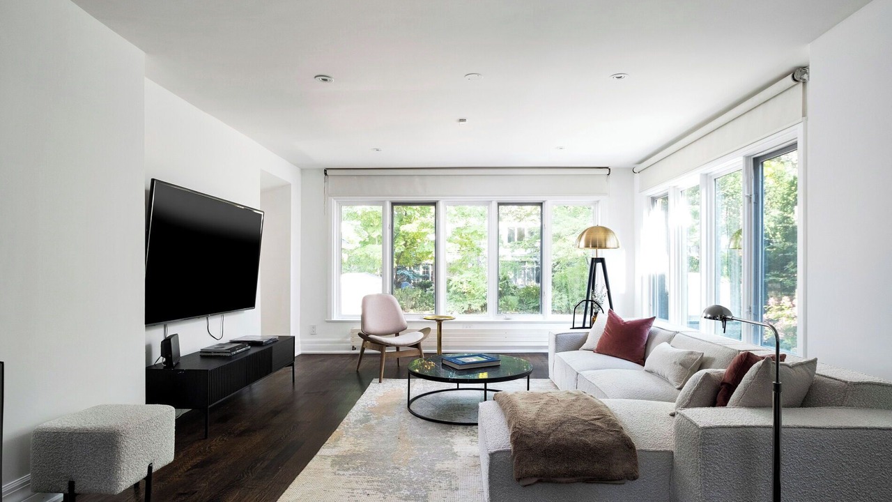 Photo of Livingroom in Midtown Toronto
