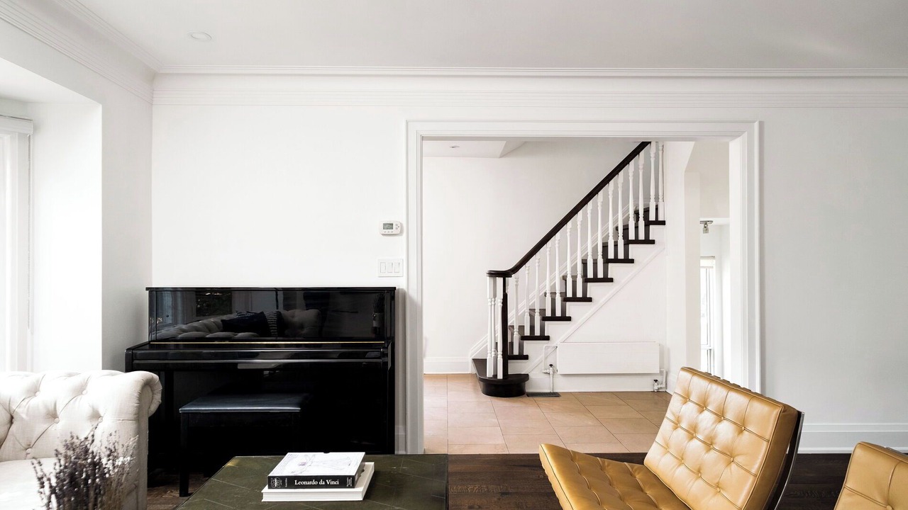 Photo of Livingroom in Midtown Toronto