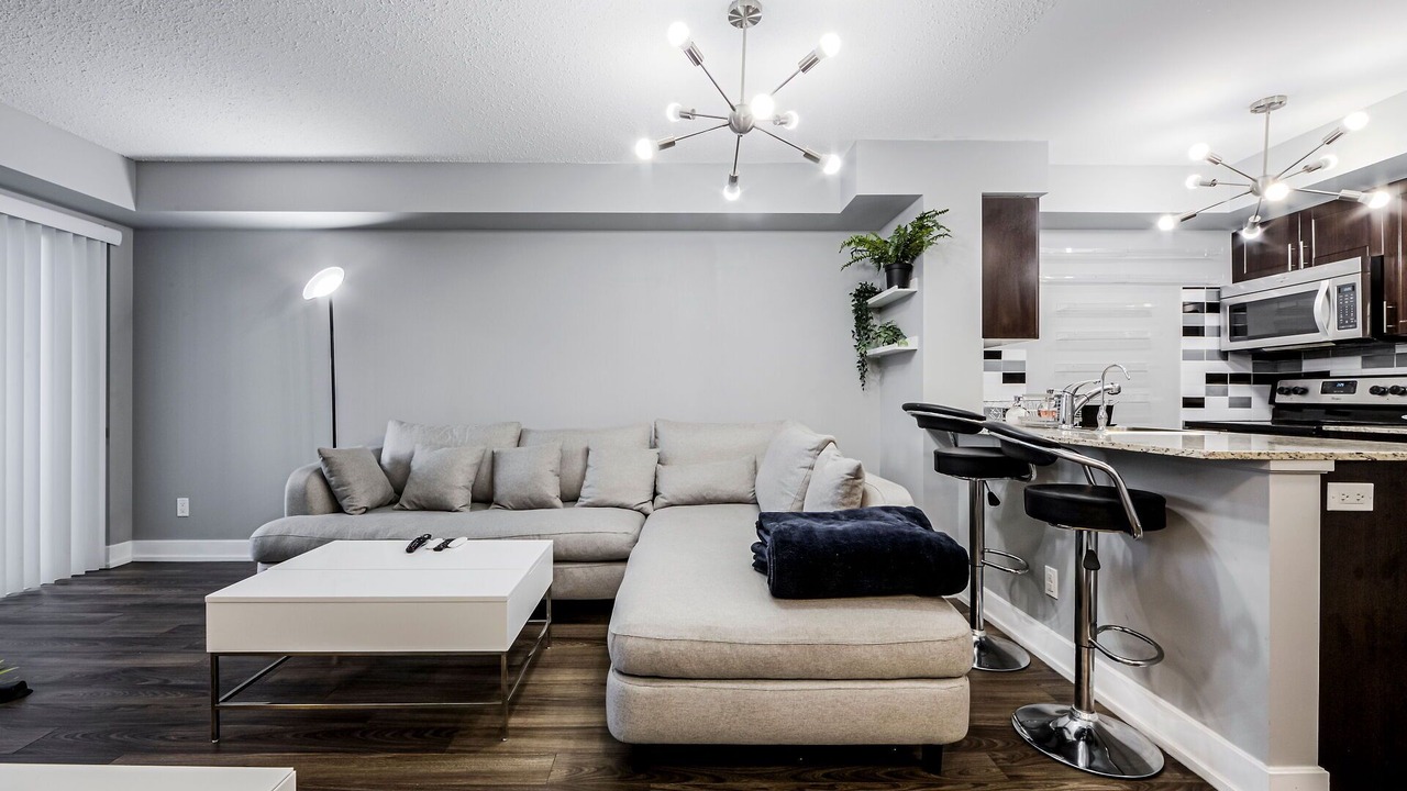 Photo of Livingroom in Etobicoke
