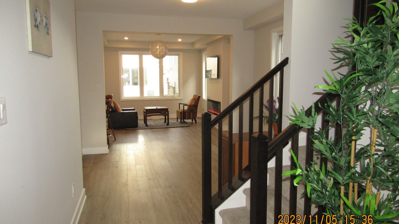 Photo of Livingroom in Ottawa Division