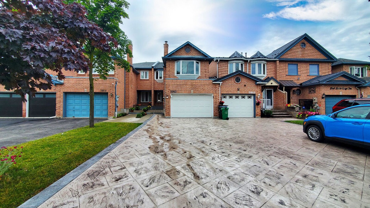 Photo of Outdoor in East Credit