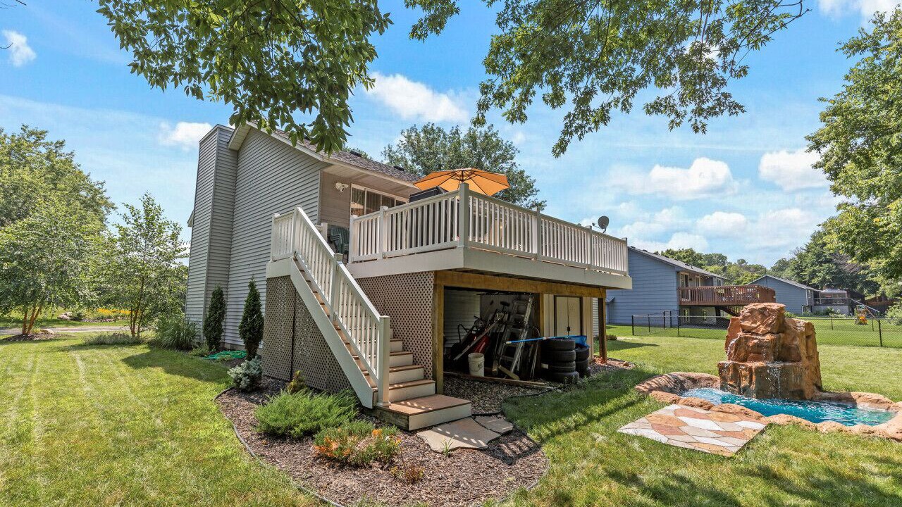 Photo of Outdoor in Burnsville
