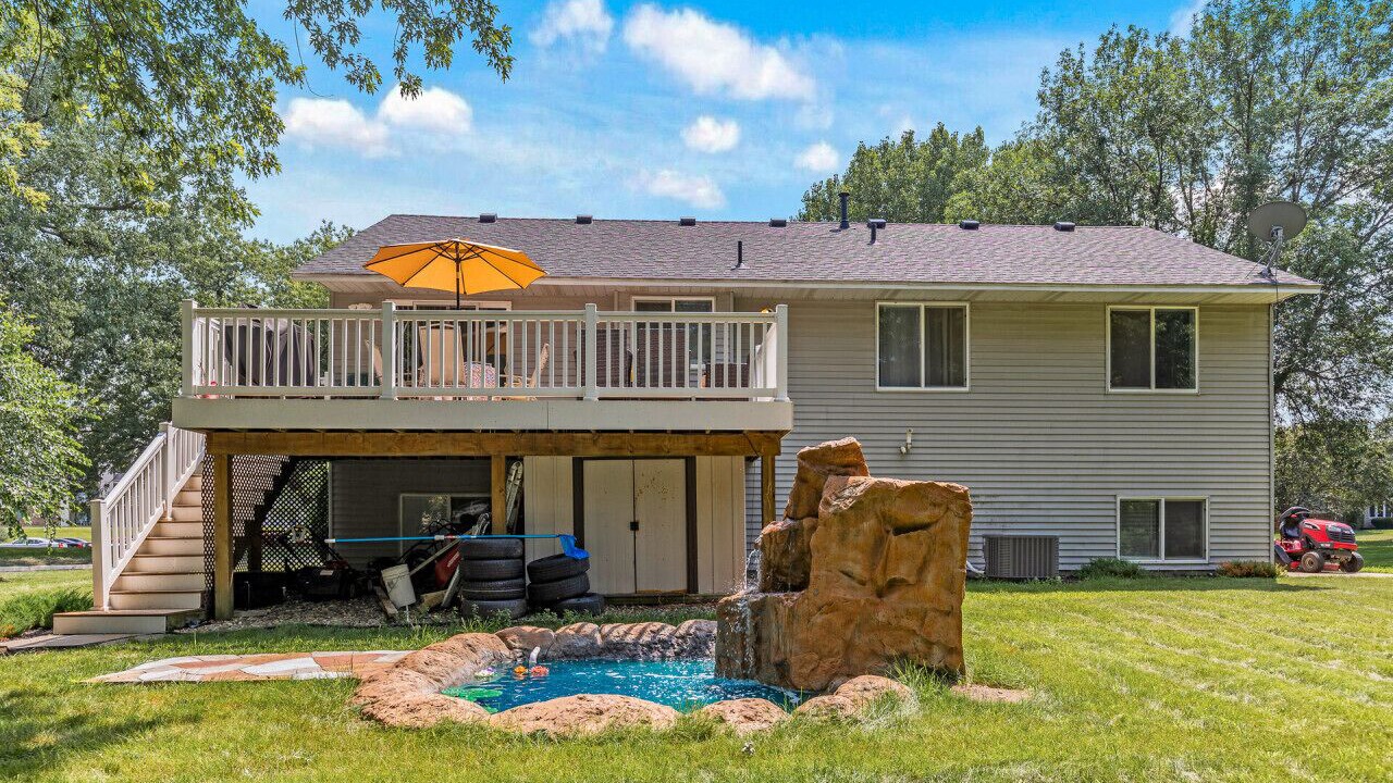 Photo of Outdoor in Burnsville