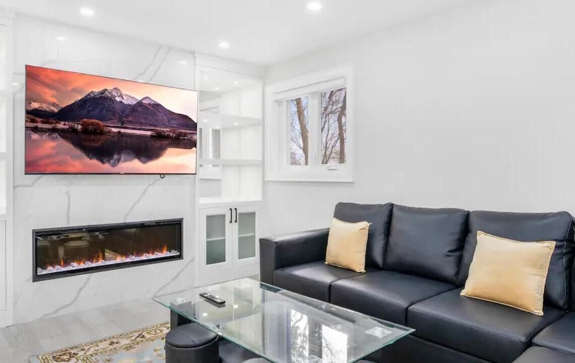 Photo of Livingroom in North York