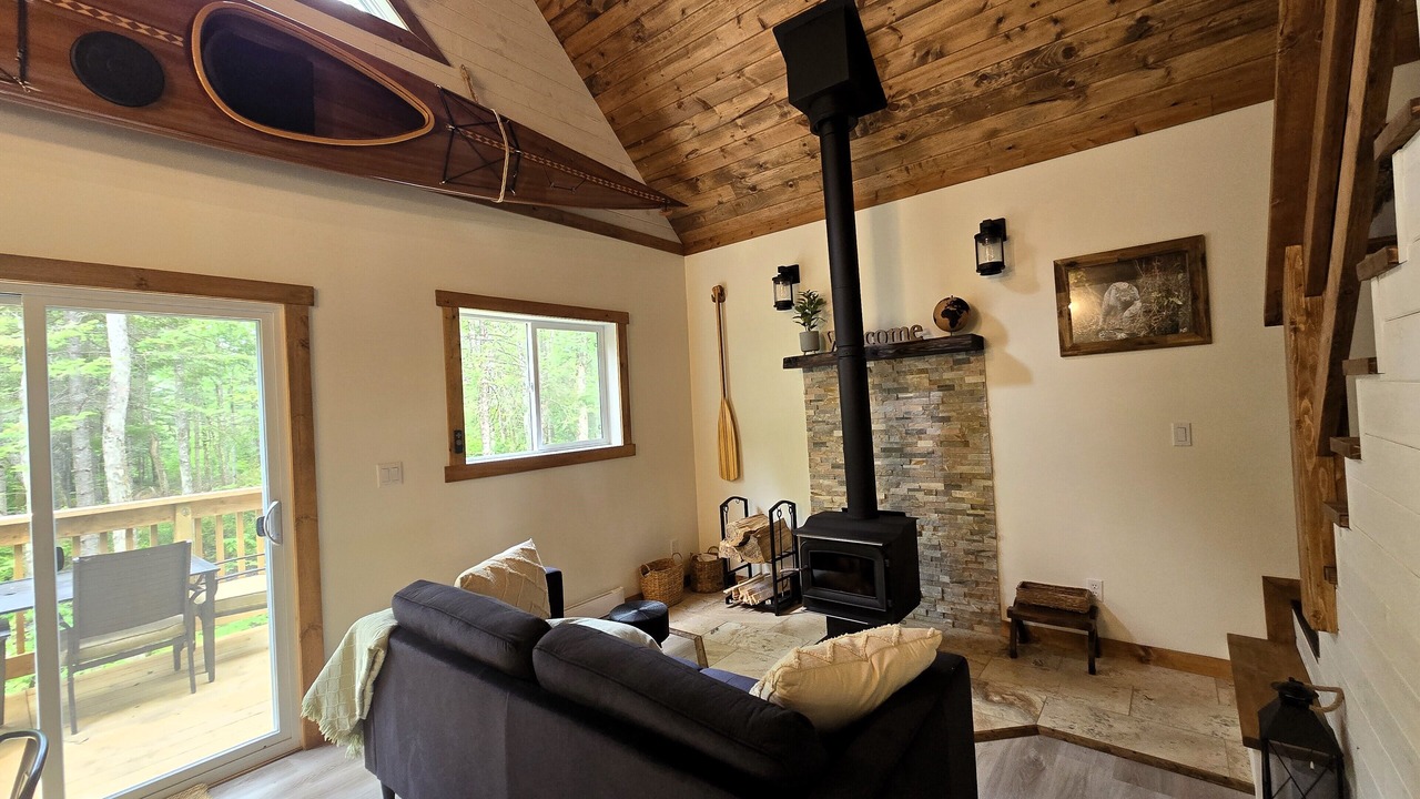 Photo of Livingroom in Algoma District