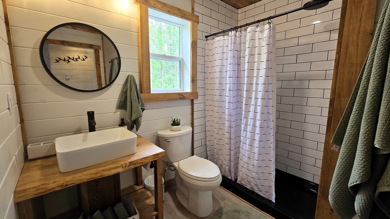 Photo of Bathroom in Algoma District