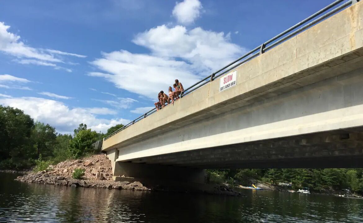 Photo of Others in Arden