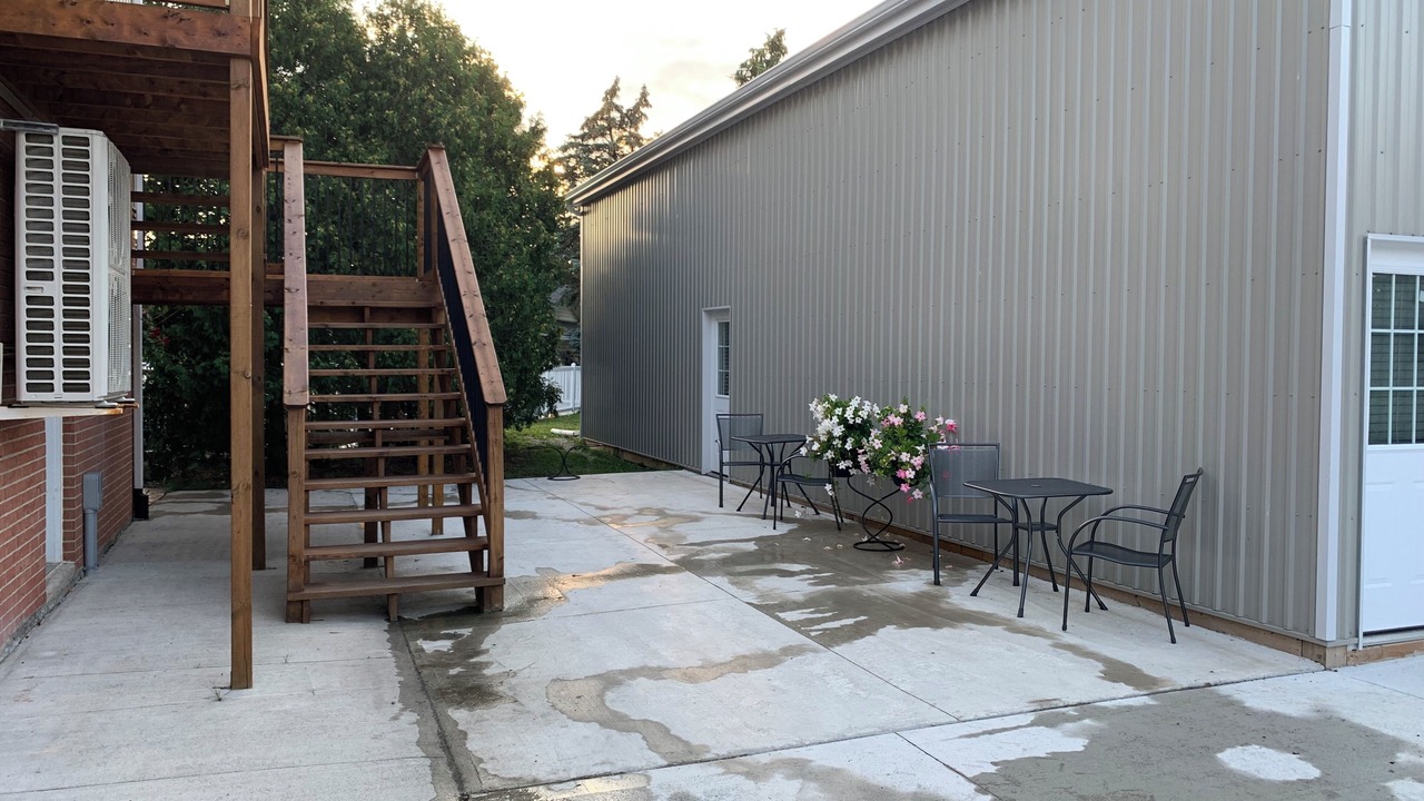 Photo of Outdoor in Lakeshore