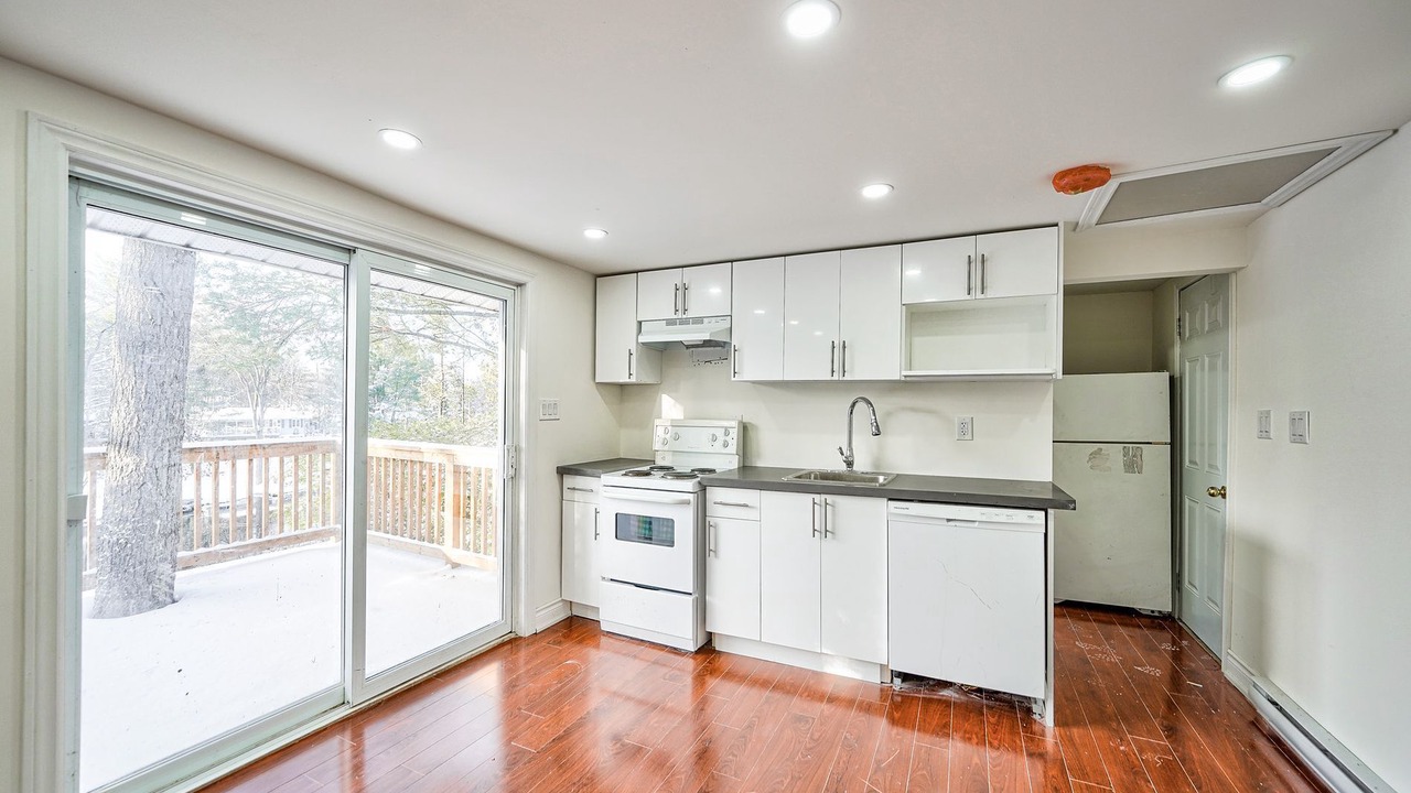 Photo of Kitchen in Washago