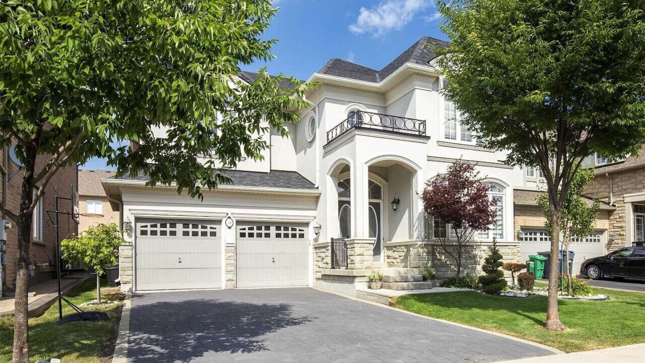 Photo of Outdoor in Brampton