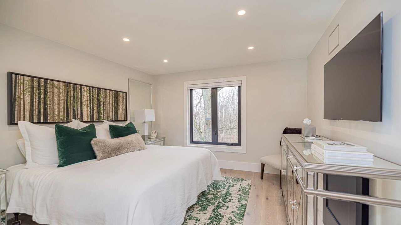 Photo of Bedroom in Caledon