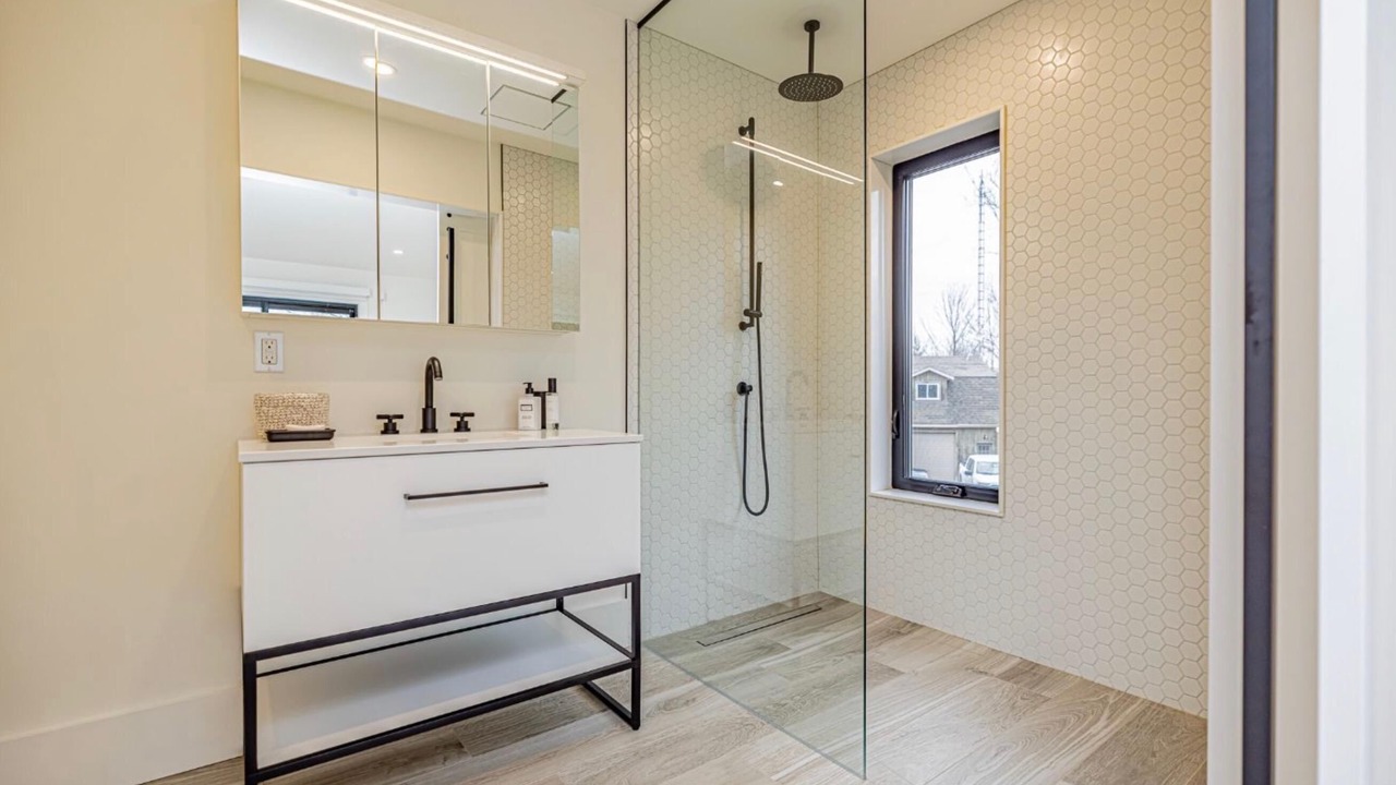 Photo of Bathroom in Caledon