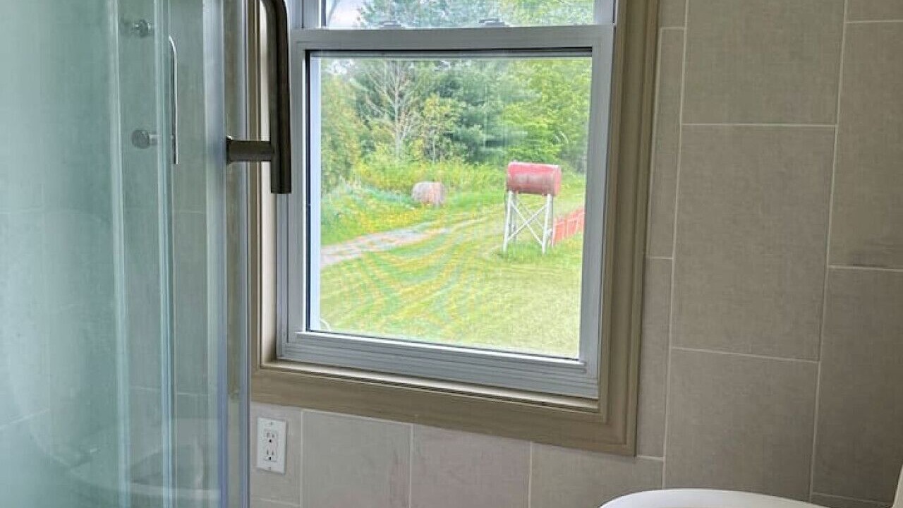 Photo of Bathroom in Cramahe
