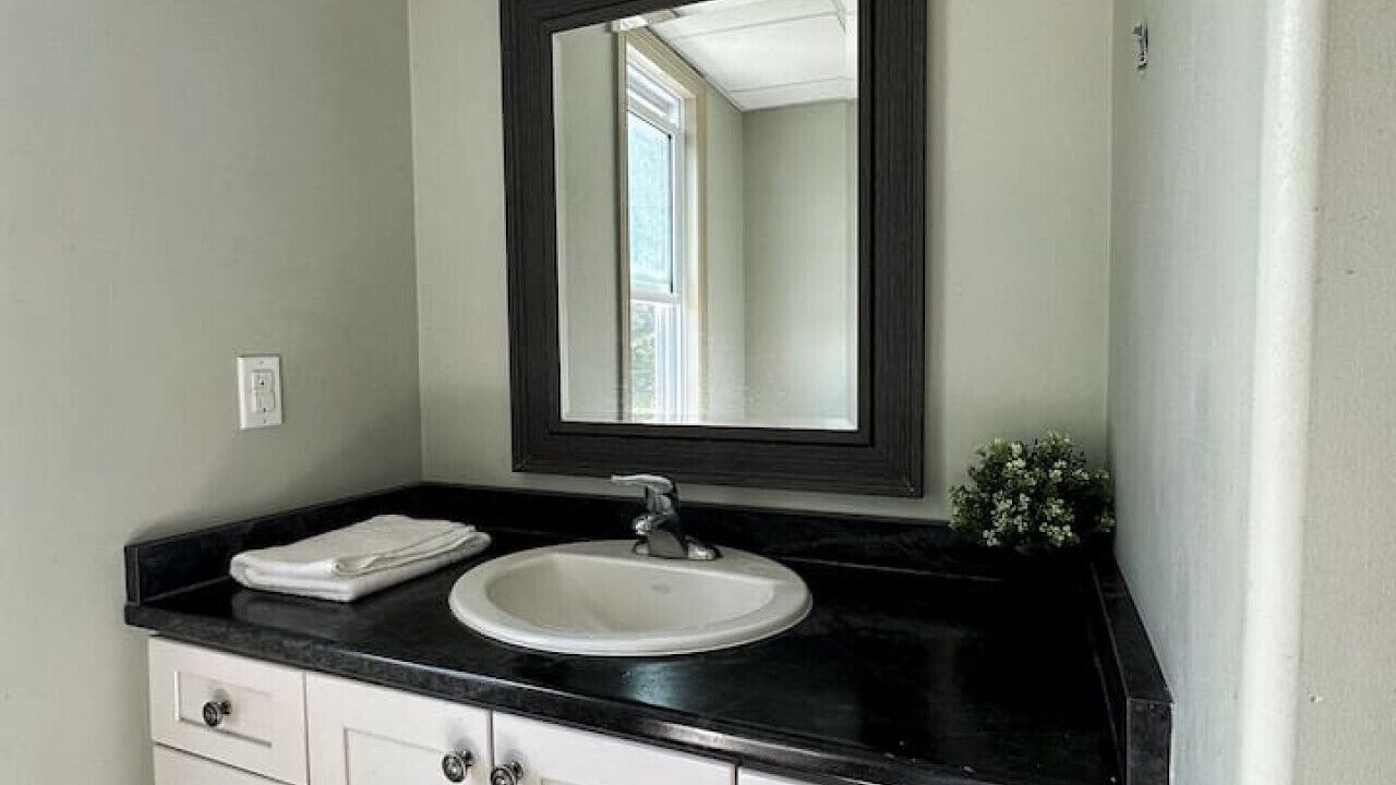Photo of Bathroom in Cramahe