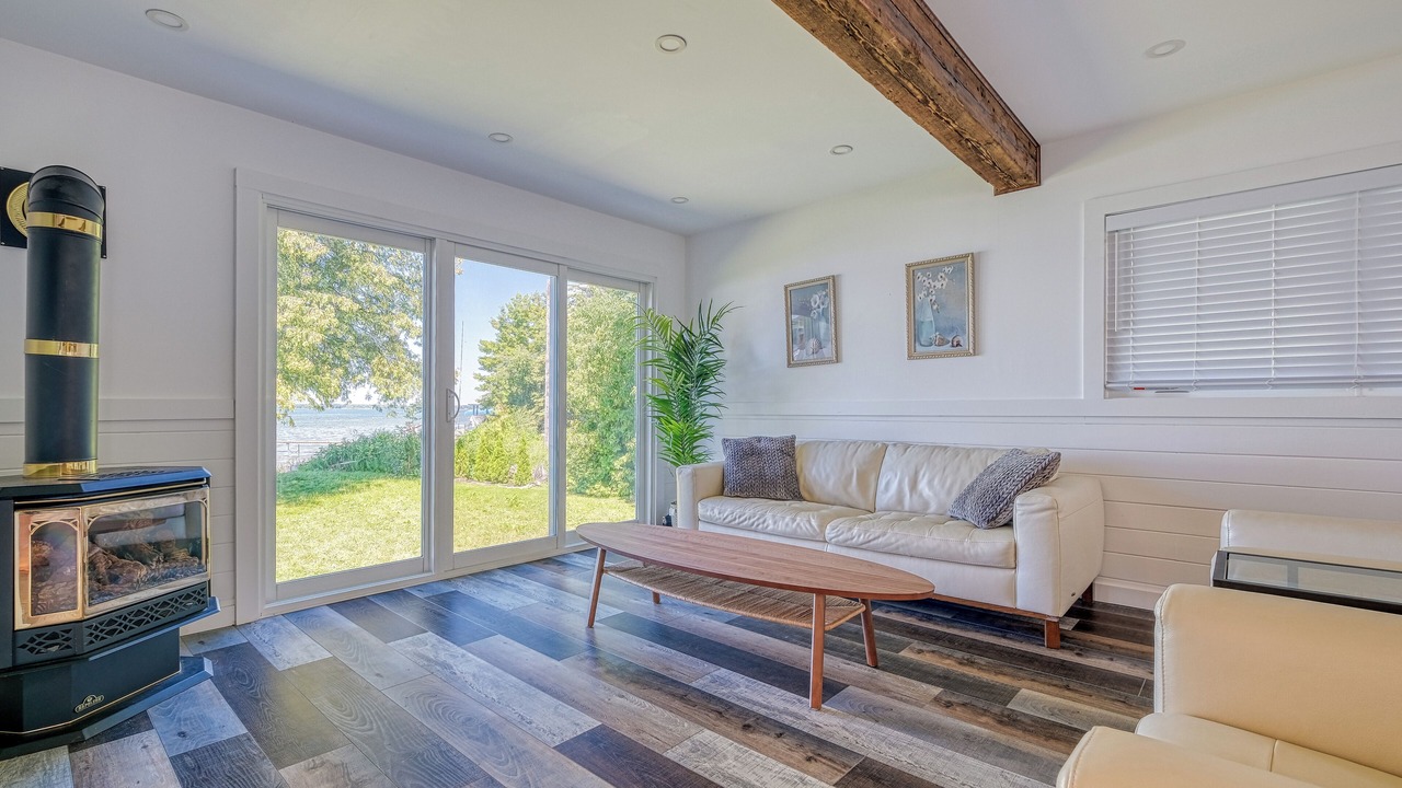 Photo of Livingroom in Virginia