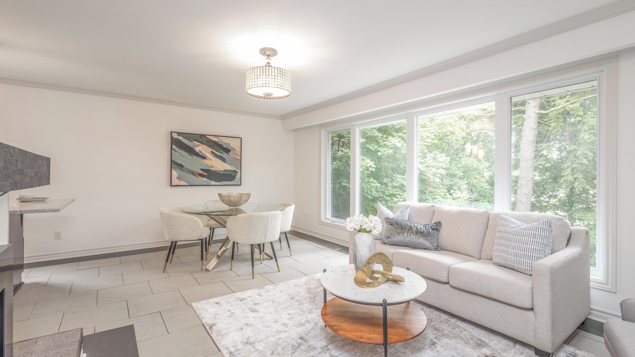 Photo of Livingroom in Mississauga
