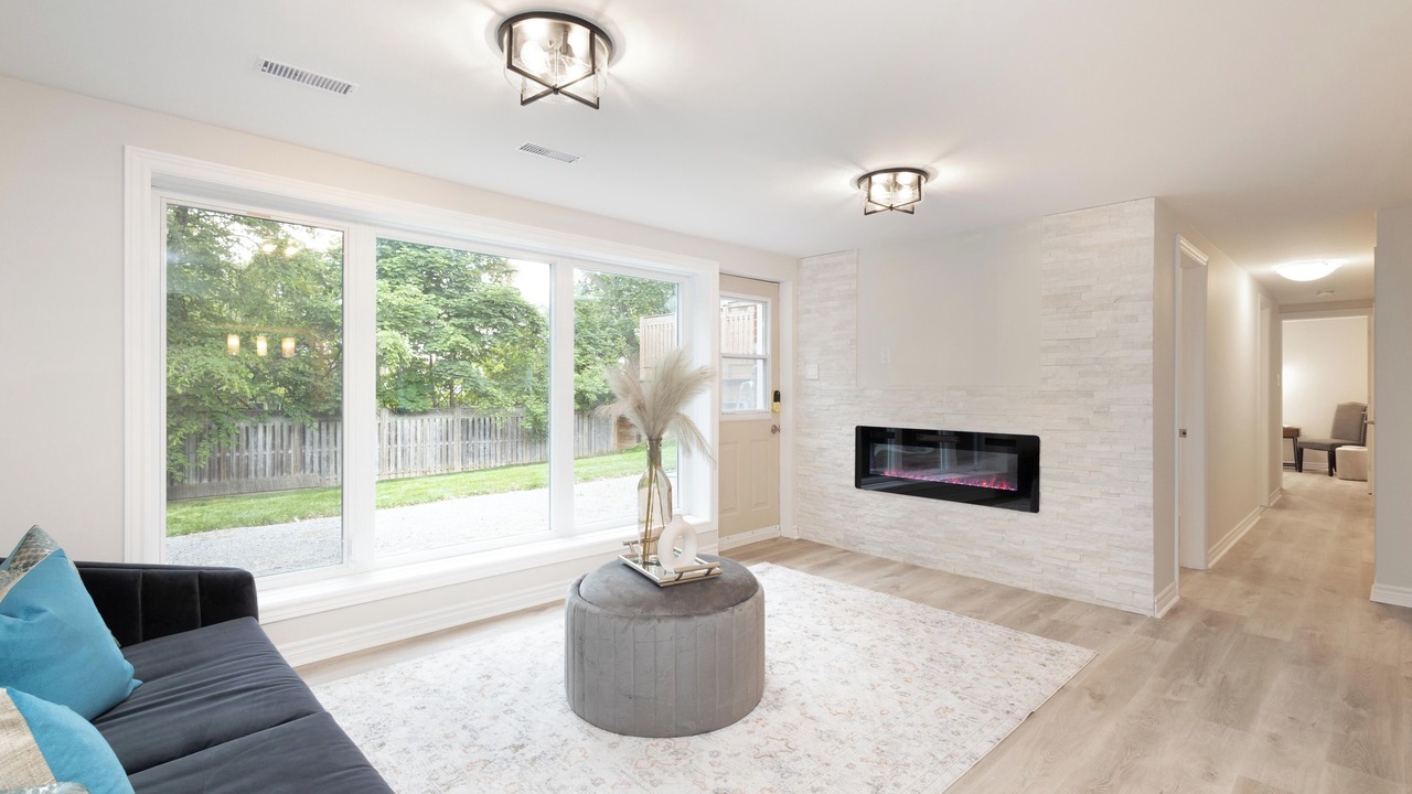 Photo of Livingroom in Mississauga