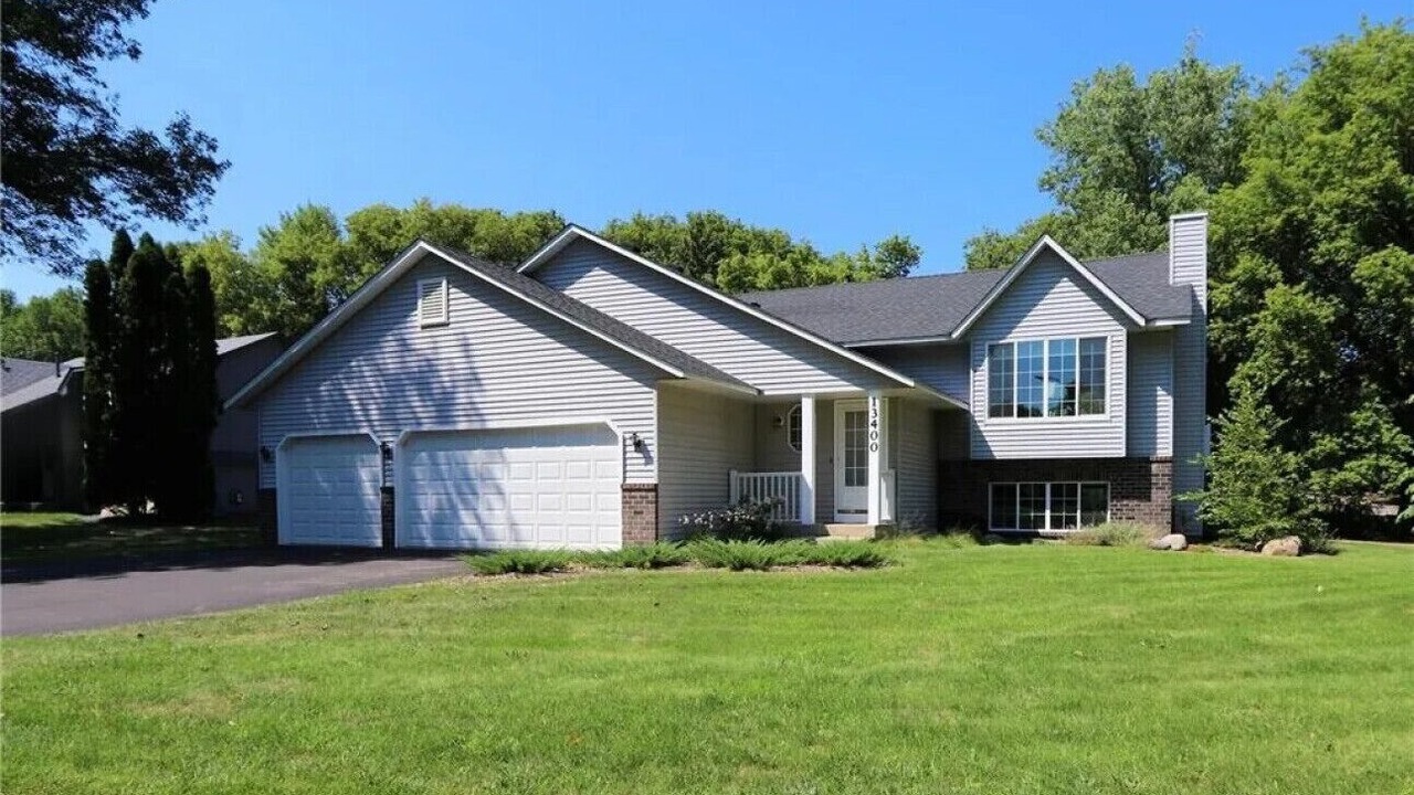 Photo of Outdoor in Burnsville