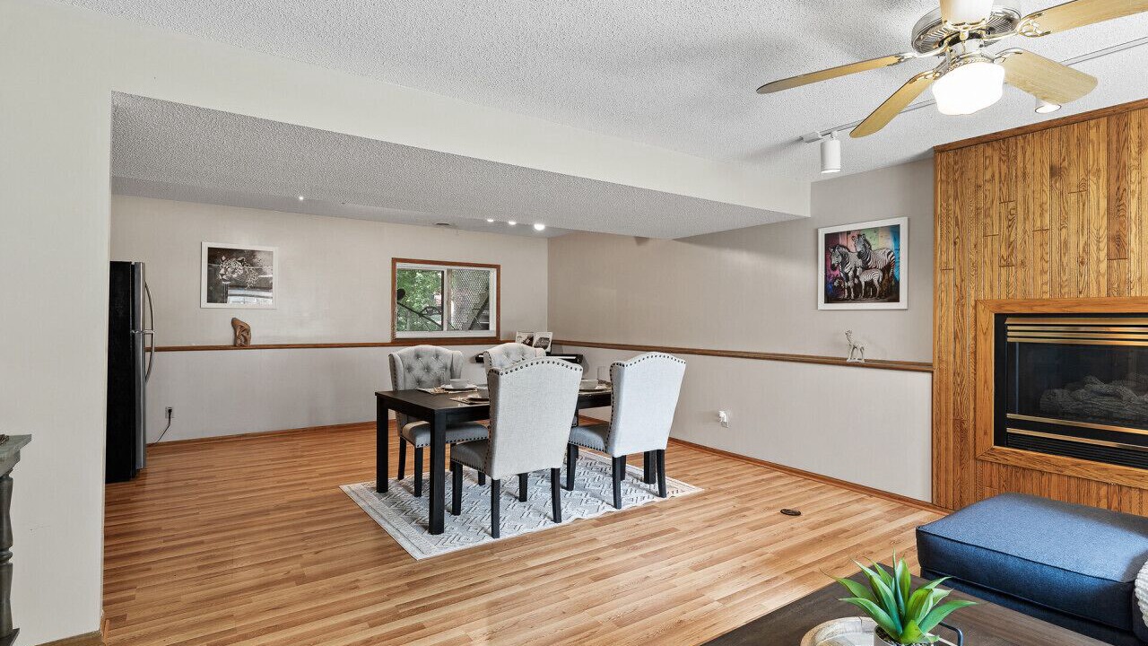 Photo of Livingroom in Burnsville