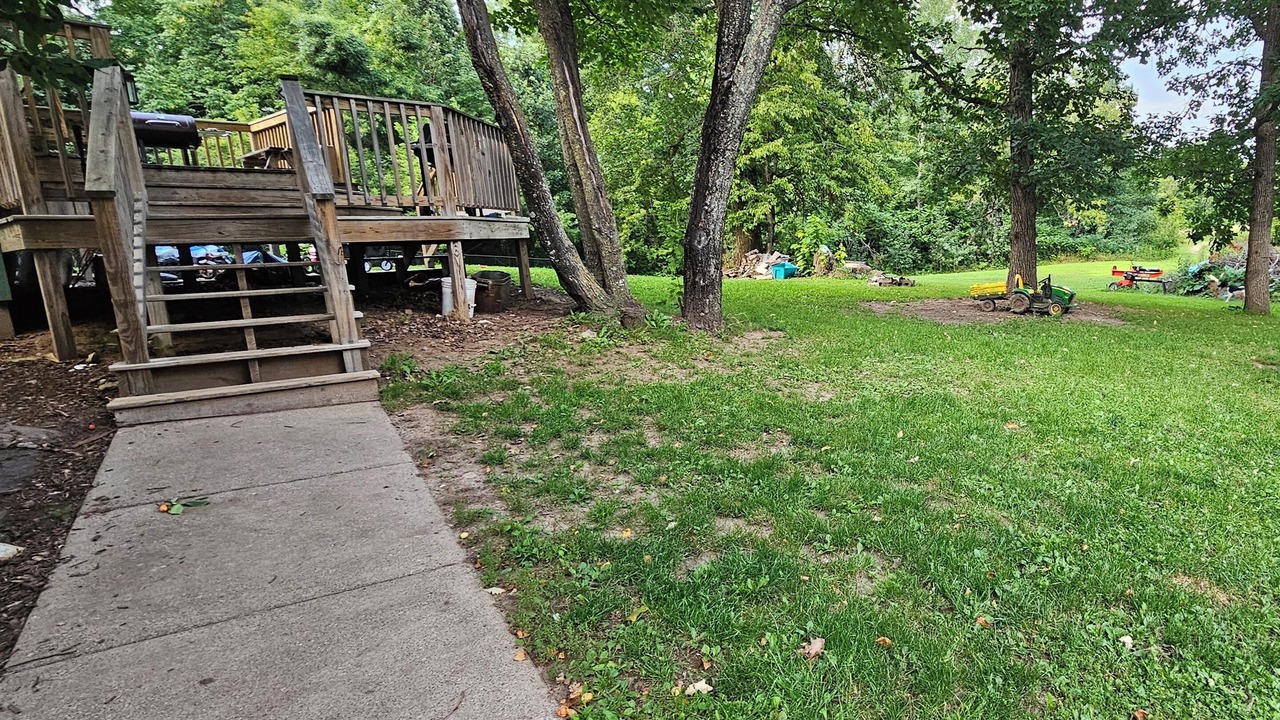 Photo of Others in Aitkin