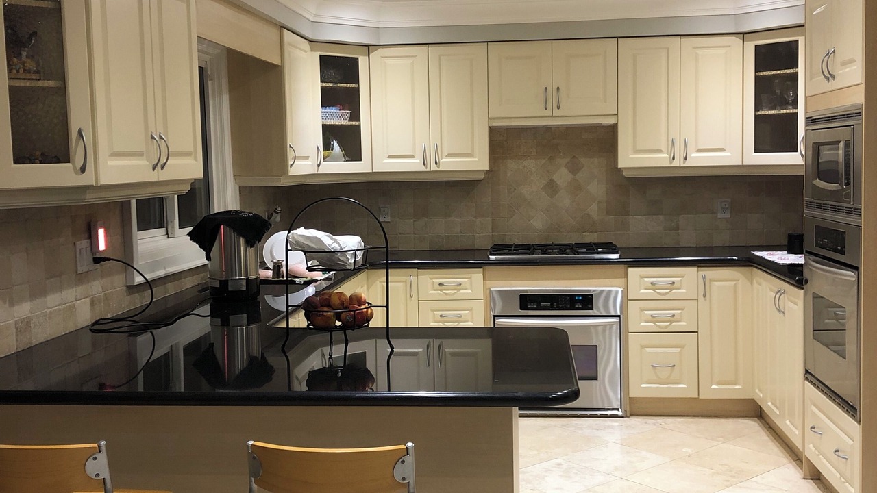 Photo of Kitchen in Thornhill