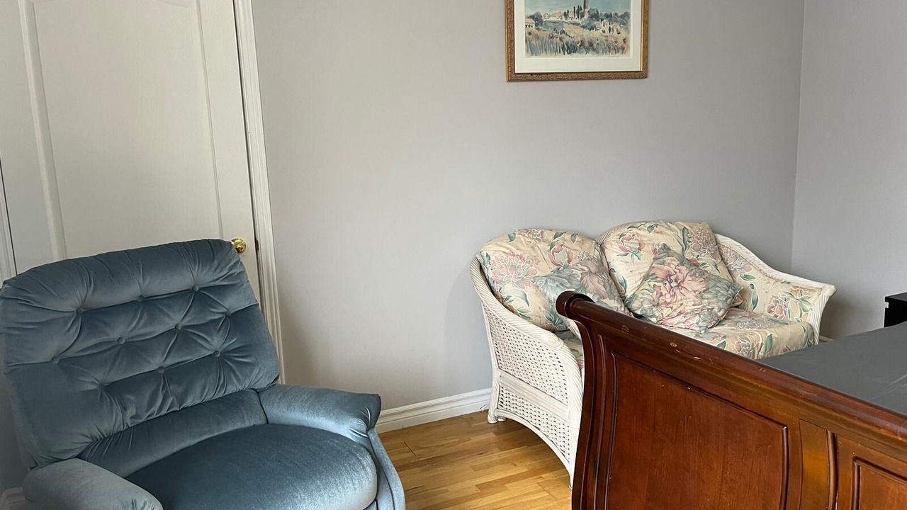 Photo of Livingroom in Caledon