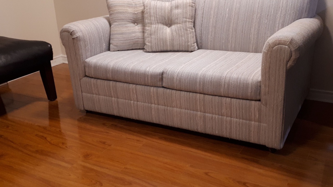 Photo of Livingroom in Ottawa Division