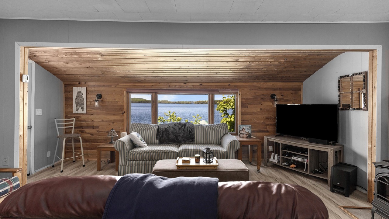 Photo of Livingroom in Algoma District