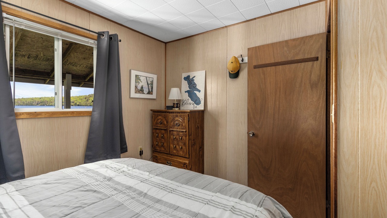Photo of Bedroom in Algoma District