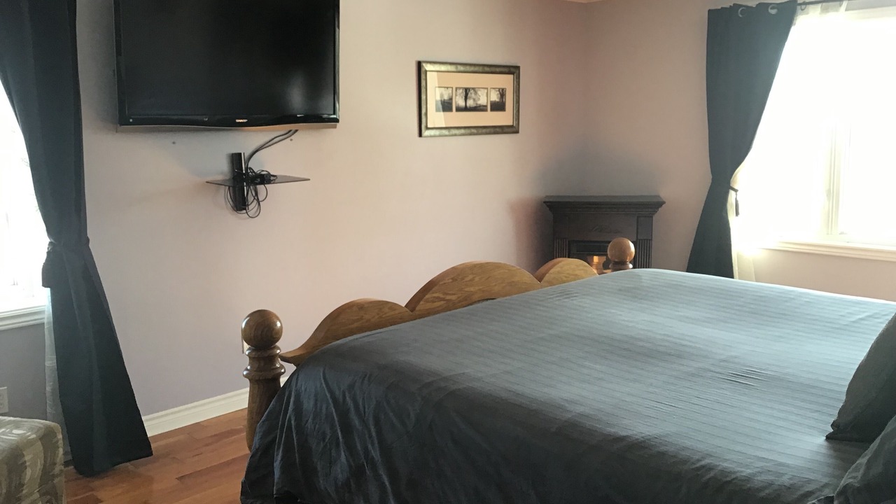 Photo of Bedroom in Campbellford