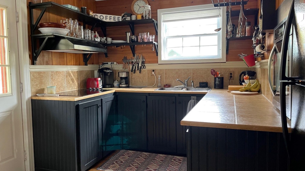 Photo of Kitchen in Sharbot Lake