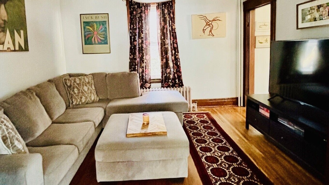 Photo of Livingroom in Orillia