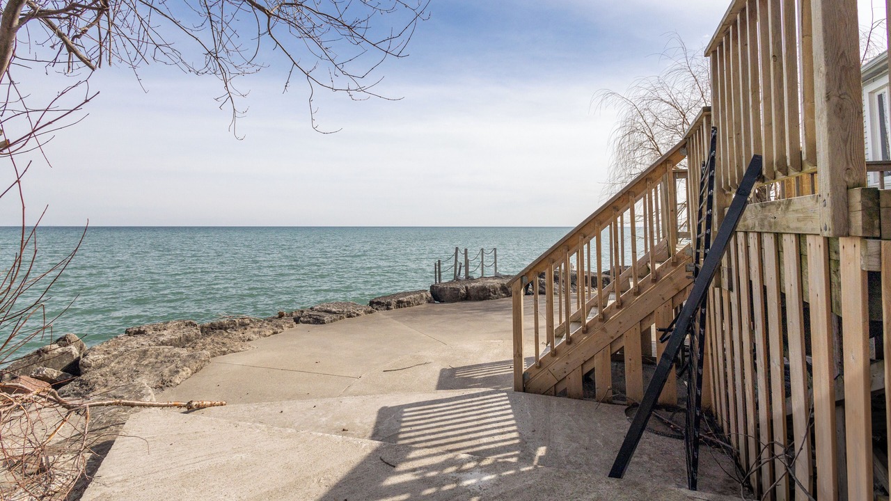 Photo of Outdoor in Stoney Creek