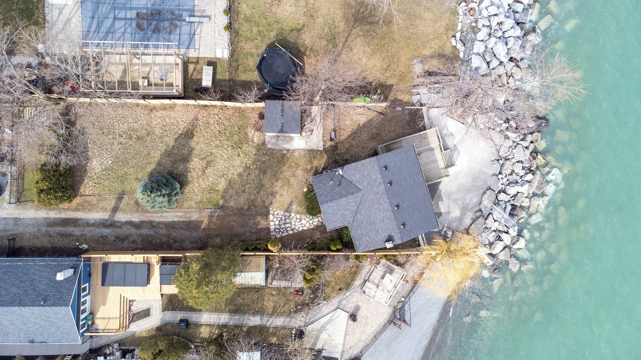 Photo of Outdoor in Stoney Creek