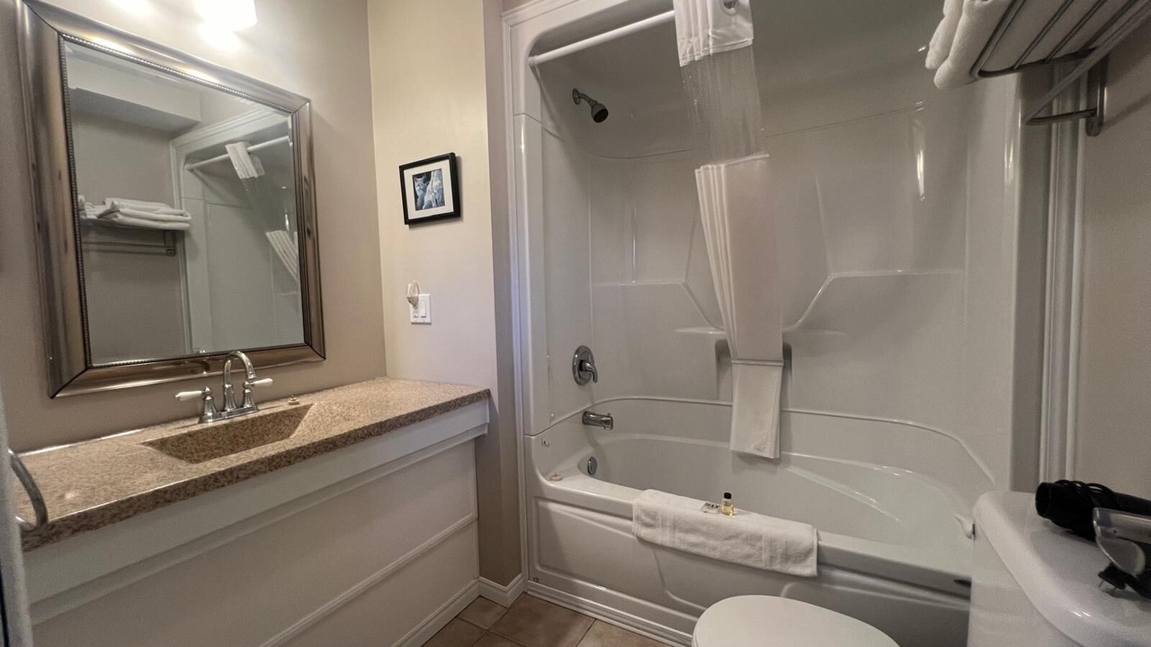 Photo of Bathroom in Algoma District